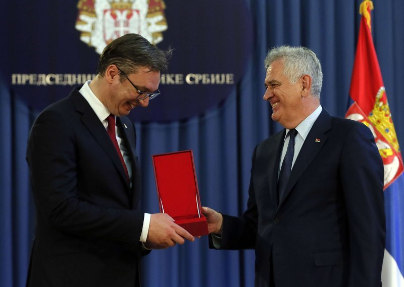 Vučić poželio Hrvatskoj puno uspjeha u nabavi borbenih zrakoplova
