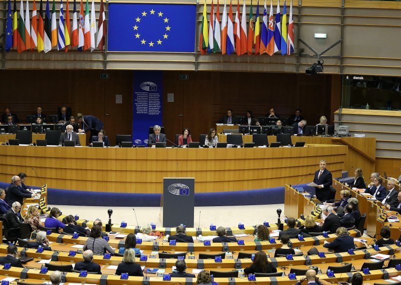Europski parlament traži prekid pregovora EU i Turske