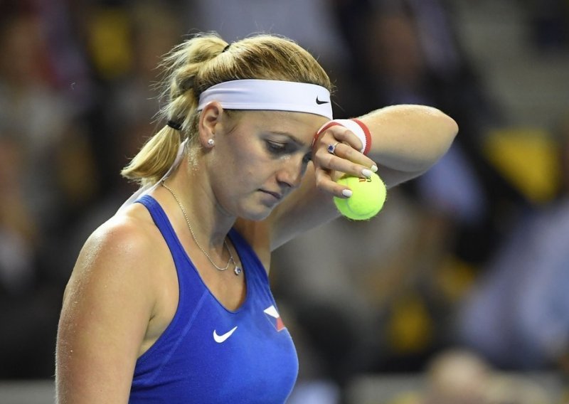 Osvajačica Wimbledona preživjela napad nožem, ali dugo neće igrati!
