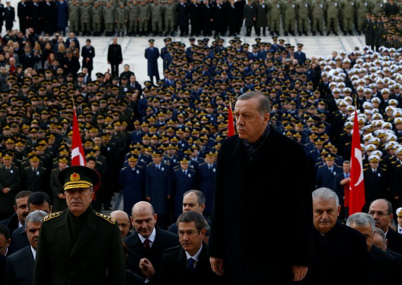 Erdogan svečano otvorio prvi cestovni tunel ispod Bospora u inat teroristima