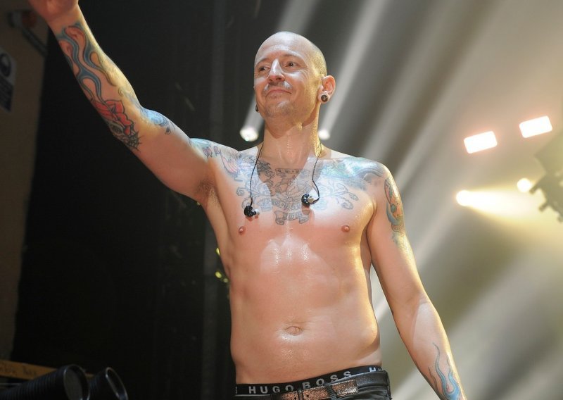 Frontmen Linkin Parka počinio samoubojstvo