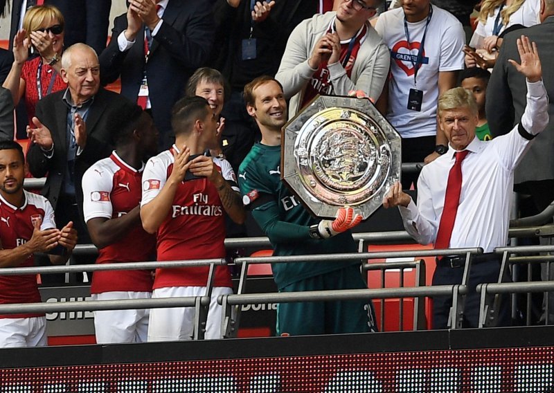 Bosanac junak Arsenala, 'topnicima' prvi trofej sezone