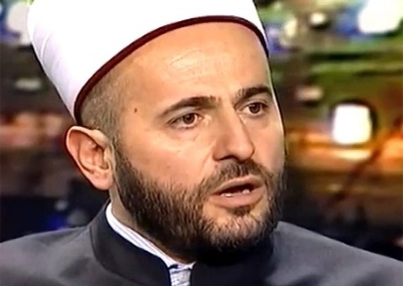 Srbi dali muftiji fotelju u parlamentu, Islamska država bijesna
