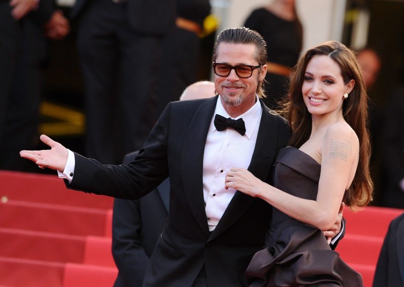 Brad Pitt nije spreman na ozbiljnu vezu nakon kraha braka s Angelinom