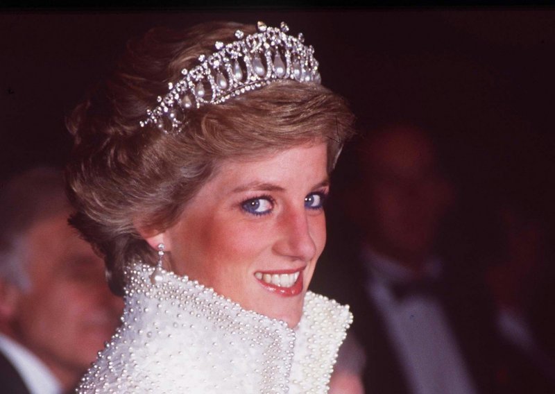 Princeza Diana: Bajka s tragičnim završetkom koji je rasplakao svijet