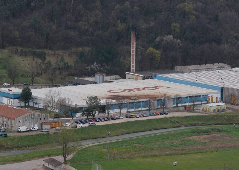 Hrvatski sindikati ne znaju koliko će radnika Talijani otpustiti u Cimosu