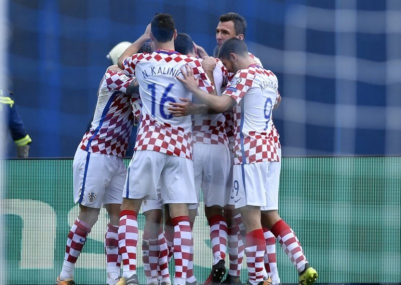 Hrvatska teškom mukom trijumfirala u čudnoj utakmici protiv Kosova!
