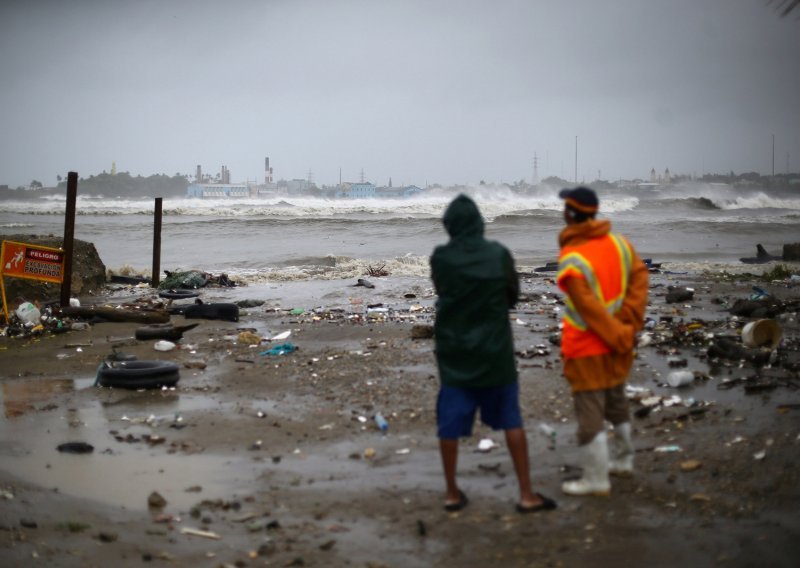 Olakšanje: Uragan Jose prošao sjeverno od francuskih Kariba
