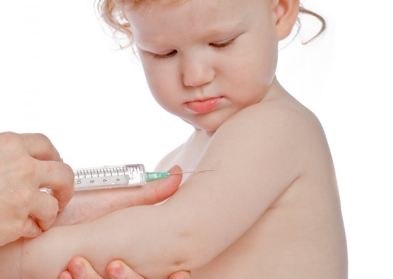 Liječničke novine objavile opasan tekst protiv cijepljenja