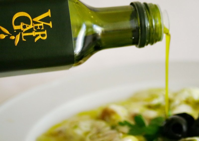 Novigradski ponos u svjetskom vodiču najkvalitetnijih maslinovih ulja