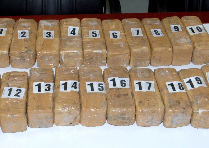 U Sloveniji zaplijenjeno 30 kg heroina i 9 kg kokaina
