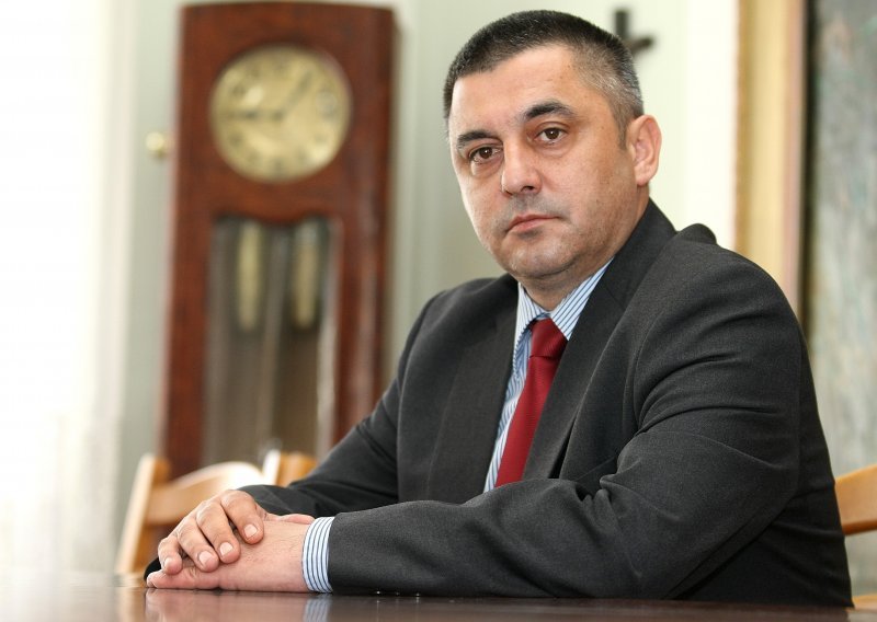 DORH traži deset mjeseci zatvora za bivšeg gradonačelnika Đakova Vinkovića