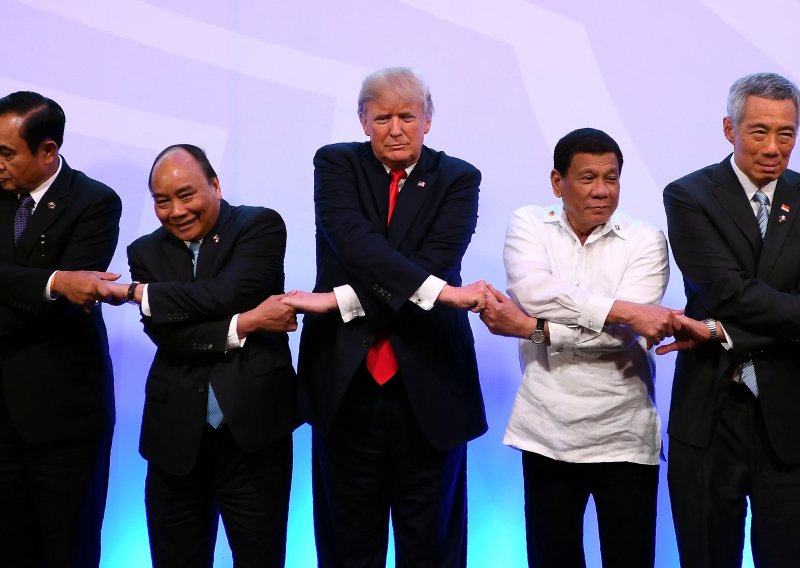 [VIDEO] Trump se u Manili osramotio kao nikad prije