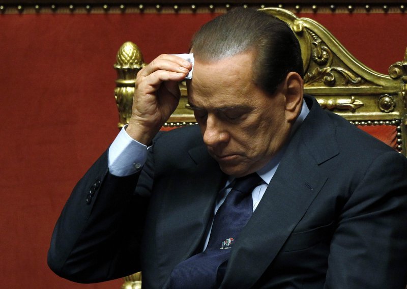 Još jedna maloljetnica u Berlusconijevoj postelji