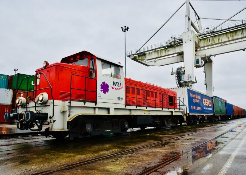 U Francusku Putem svile stigao prvi puni kontejnerski vlak iz Kine