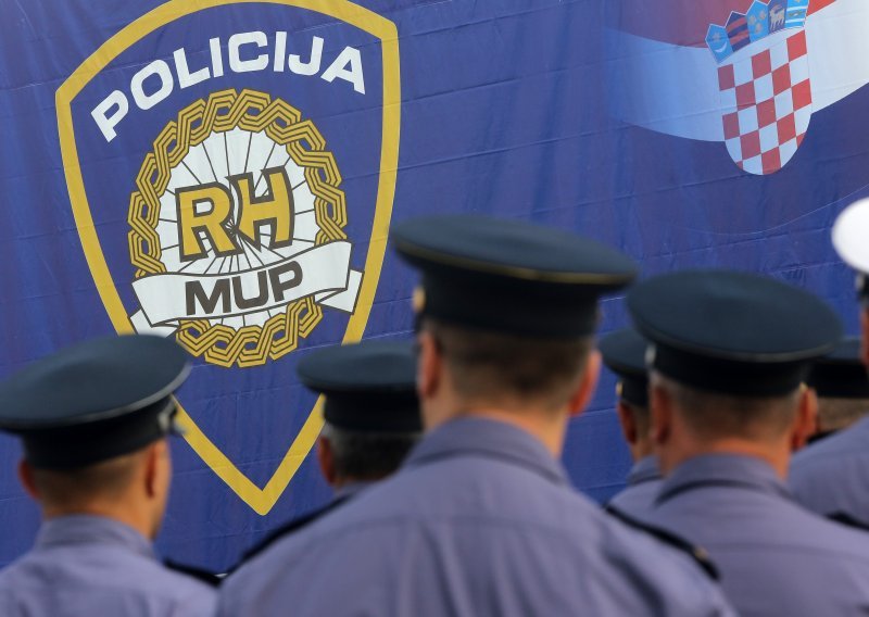 [VIDEO] Pogledajte kako se bude budući hrvatski policajci