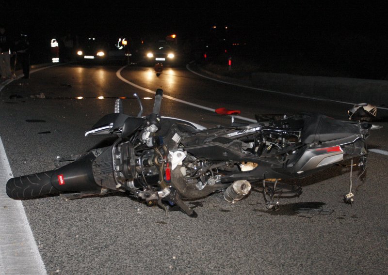 Kod Bobote poginuo 27-godišnji motociklist