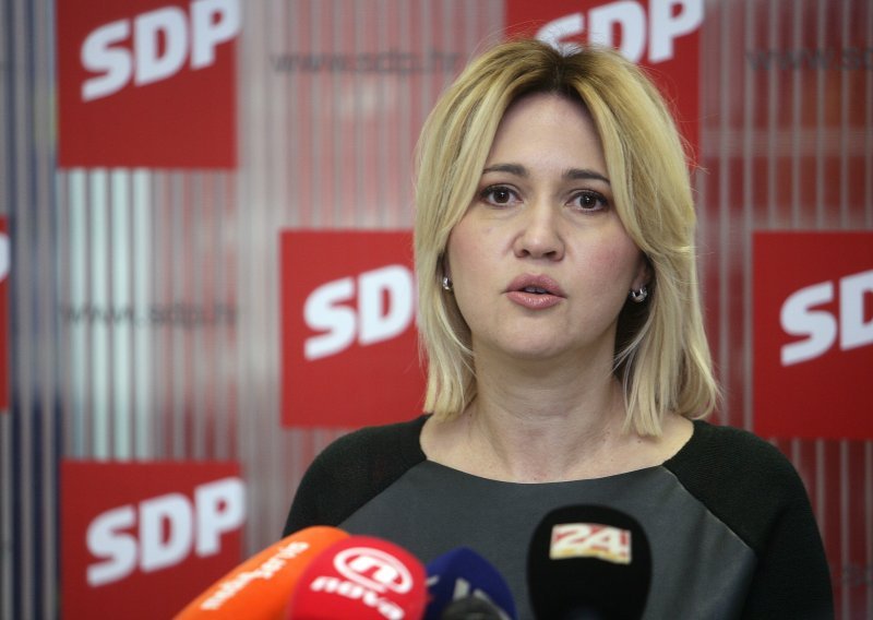 Milanka Opačić napustila SDP i ostavila dug od 18.000 kuna za članarinu