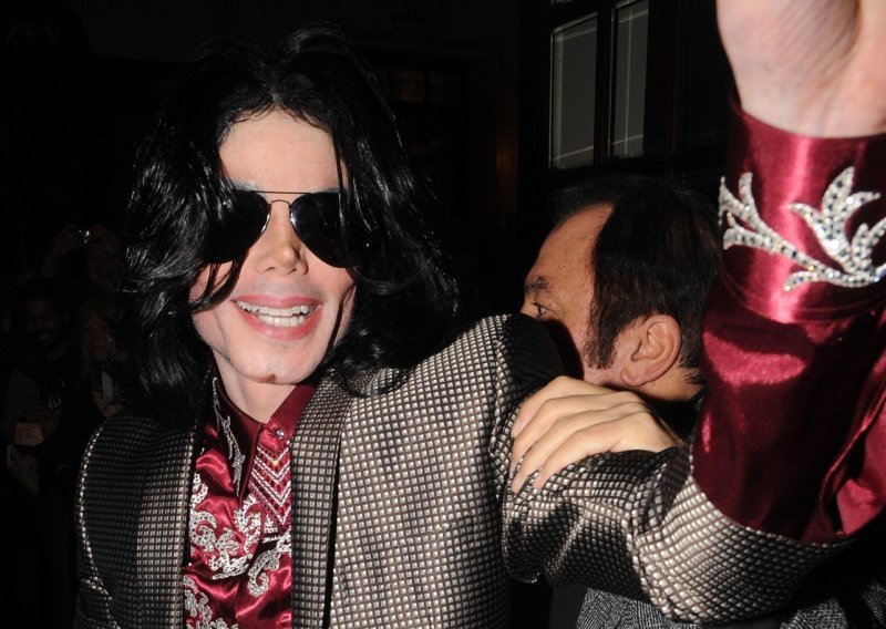 Novi dokumentarac o Michaelu Jacksonu ponovno je na površinu izvukao optužbe za seksualno zlostavljanje