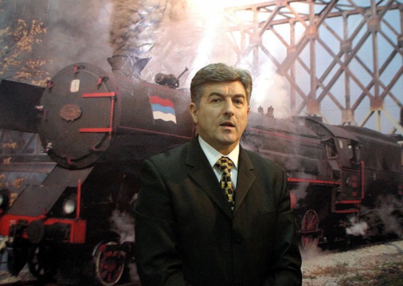 Kako je 'pao' strojovođa srpskih željeznica