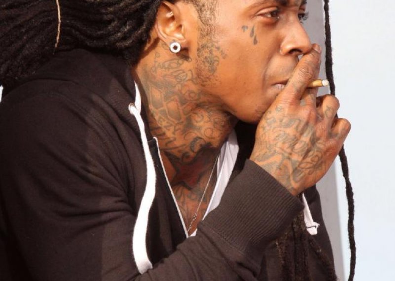 Lil Wayne opet završio u bolnici