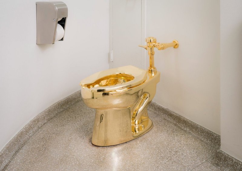 Za Trumpa tražili Van Gogha, a iz muzeja im ponudili zlatnu WC školjku