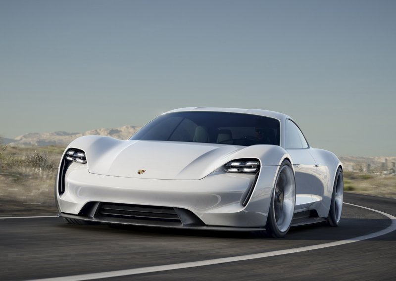 Porscheov prvi električni automobil koštat će manje od Panamere, ali više od Cayennea