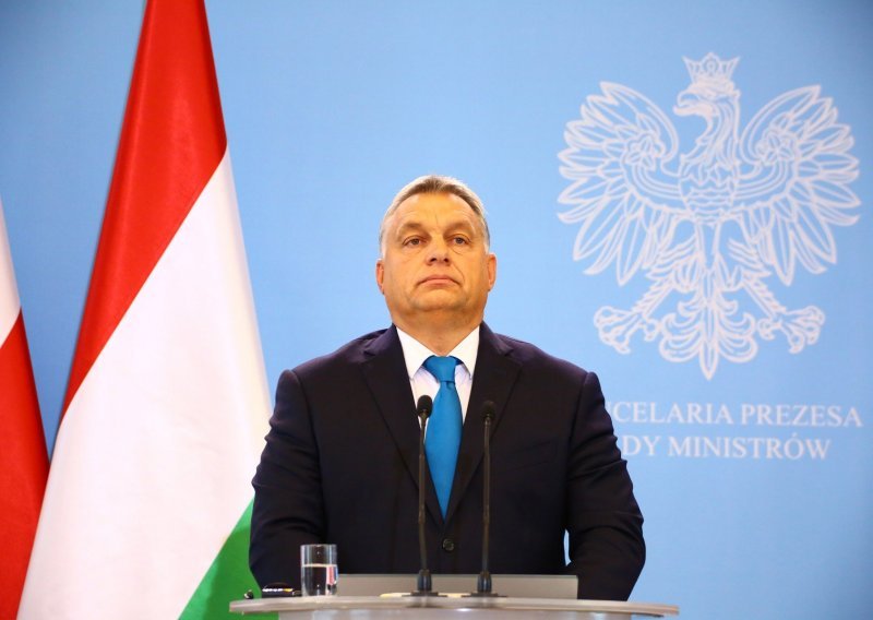 Orban u govoru o stanju nacije 'opalio' po Sorosu