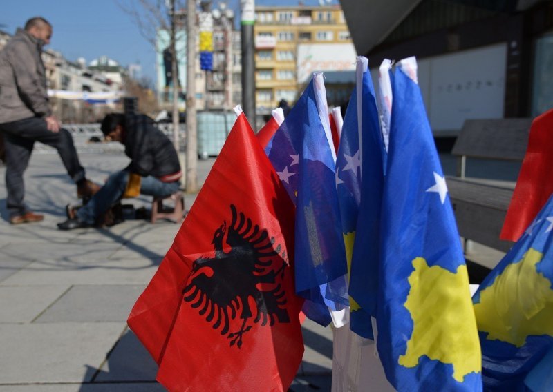 Kosovo od Srbije traži priznanje, u Beogradu hitna sjednica Vijeća za nacionalnu sigurnost