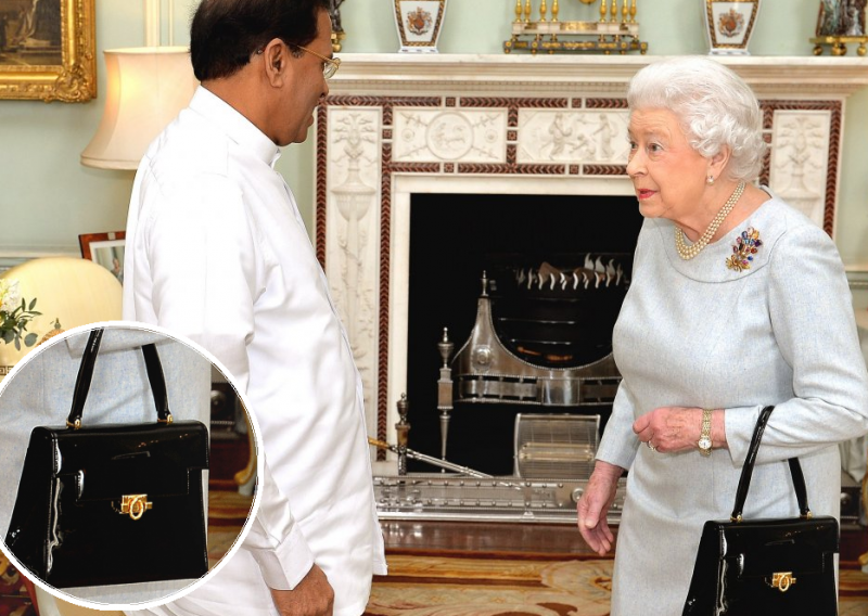 Britanska kraljica od ove se torbice ne odvaja: Vjerna joj je već 60 godina