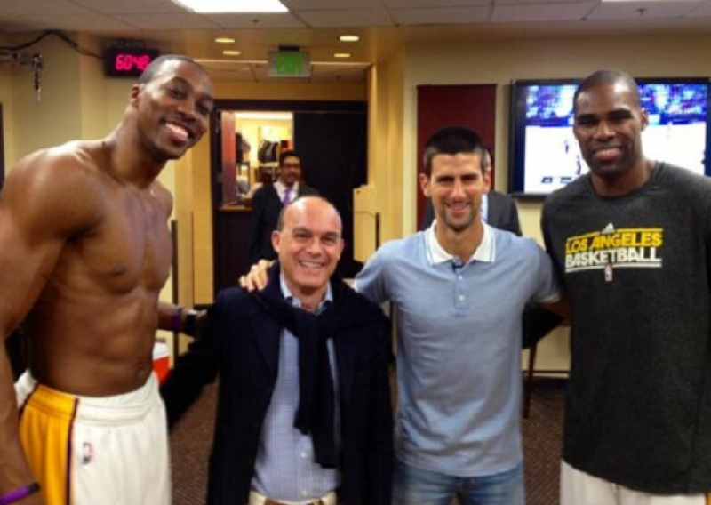 Đoković iz Dubaija stigao u LA i donio sreću Lakersima!