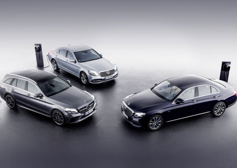 Mercedes s dva dizelsko-električna hibrida poslao znakovitu poruku u Ženevi