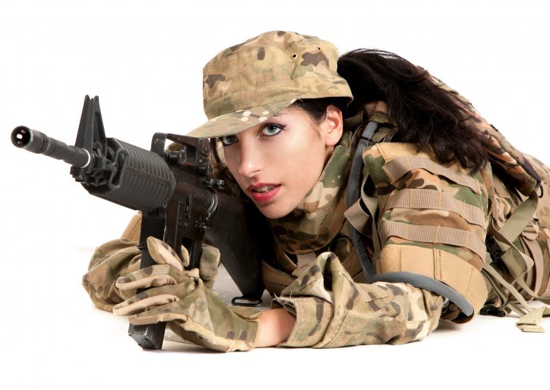 Što rade djevojke u izraelskoj vojsci?