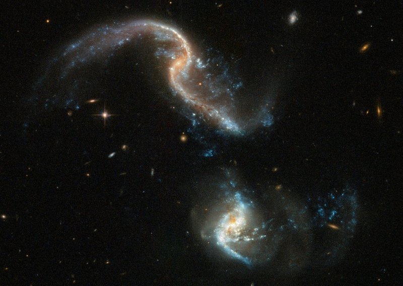 Teleskop Hubble uspješno je zabilježio čarobni ples dviju galaksija