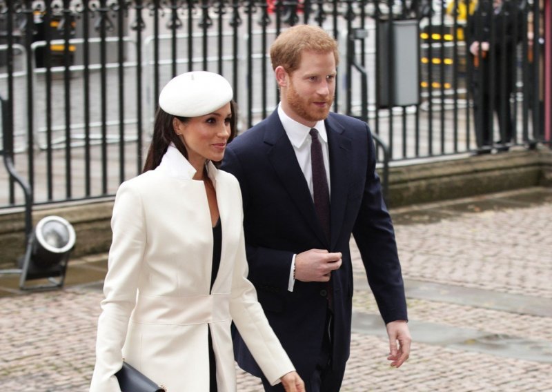 Meghan Markle i princ Harry slave – pozivnice za vjenčanje su poslane!