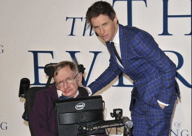 Posljednje zbogom 'divnom umu': Oskarovac Eddie Redmayne oprostio se od Stephena Hawkinga