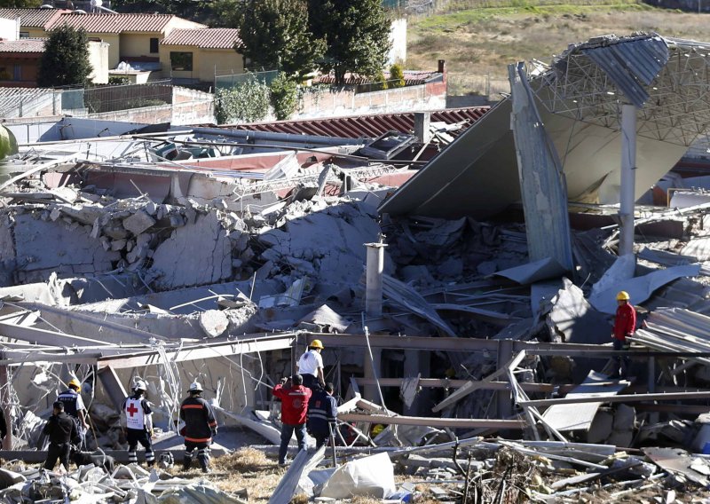 U eksploziji u dječjoj bolnici 7 poginulih, 54 ranjenih