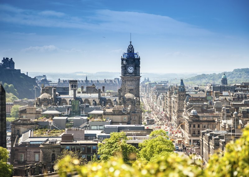 Edinburgh - tron škotskog ponosa