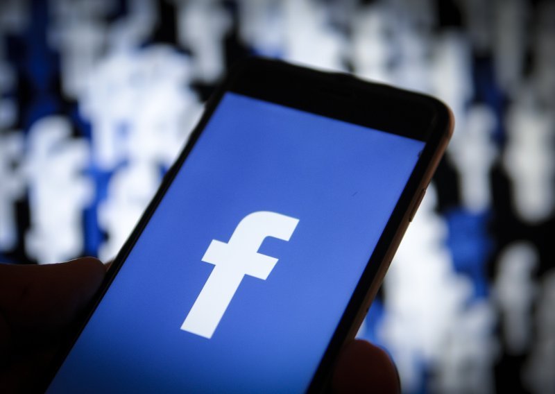 Facebook otkrio nove pokušaje manipuliranja američkim izborima