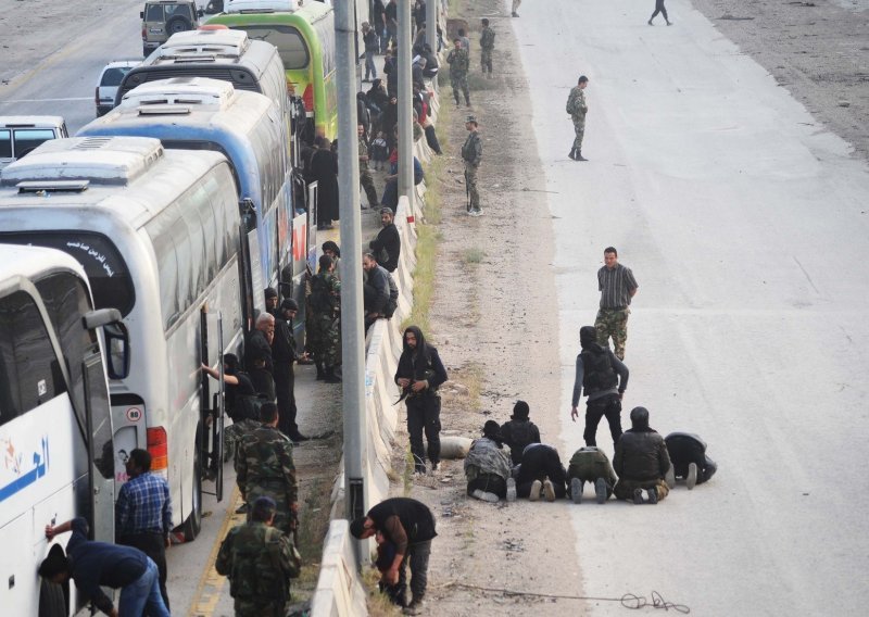 Sirija nudi amnestiju dezerterima i vojnim ročnicima