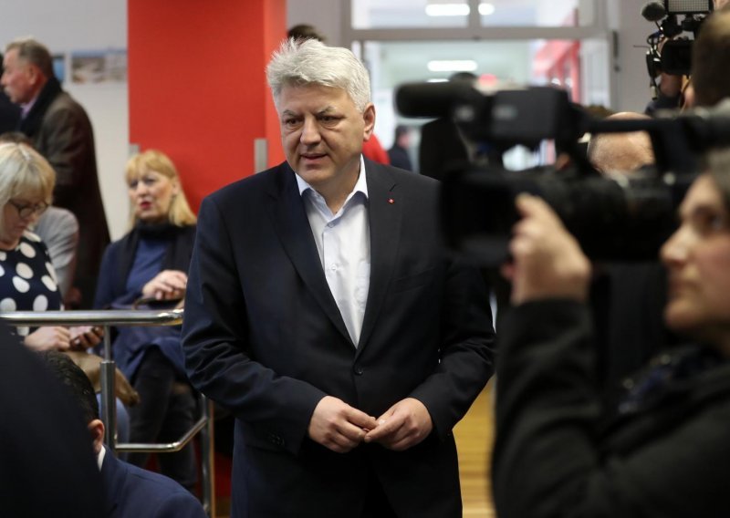 Komadina otkrio hoće li SDP glasati za Jelenića i što misli o Vidoviću: To su kiseli krastavci