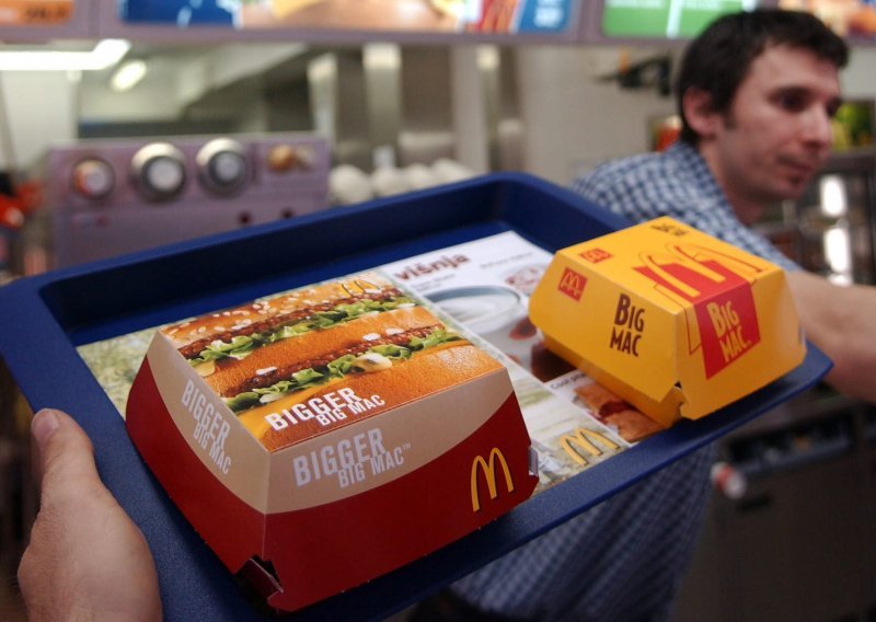 Rast prodaje McDonald'sa u ključnim regijama, dobit smanjena