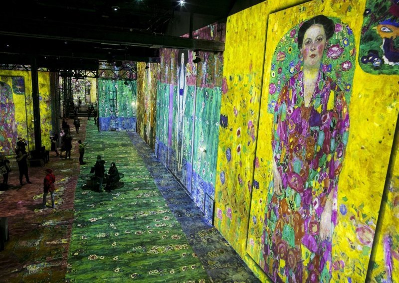 Izložbom posvećenom Gustavu Klimtu otvoren prvi pariški centar digitalne umjetnosti