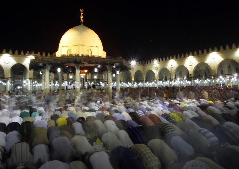 Broj muslimana raste dva puta brže od broja drugih vjernika