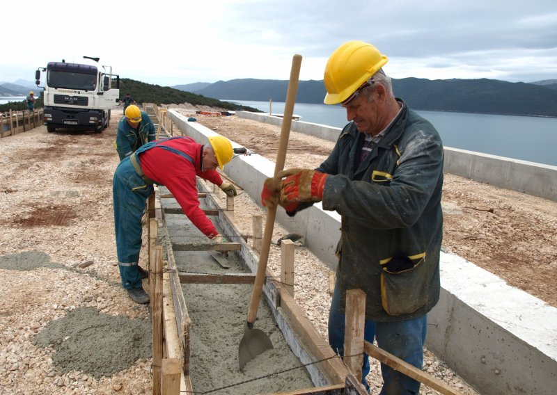 EC gives positive signals concerning construction of Peljesac Bridge