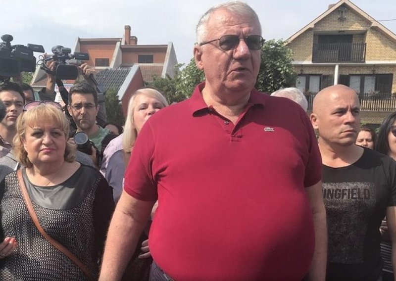 Srbijanski radikali planiraju 'Otadžbinski kongres' u Hrtkovcima, simbolu stradanja srijemskih Hrvata