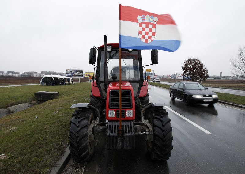 Traktori spremni za pohod na Zagreb