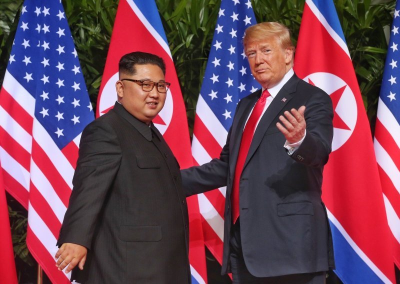 Američki obavještajci: Kim nas vara, proizvodio je nuklearno oružje čak i tijekom susreta s Trumpom