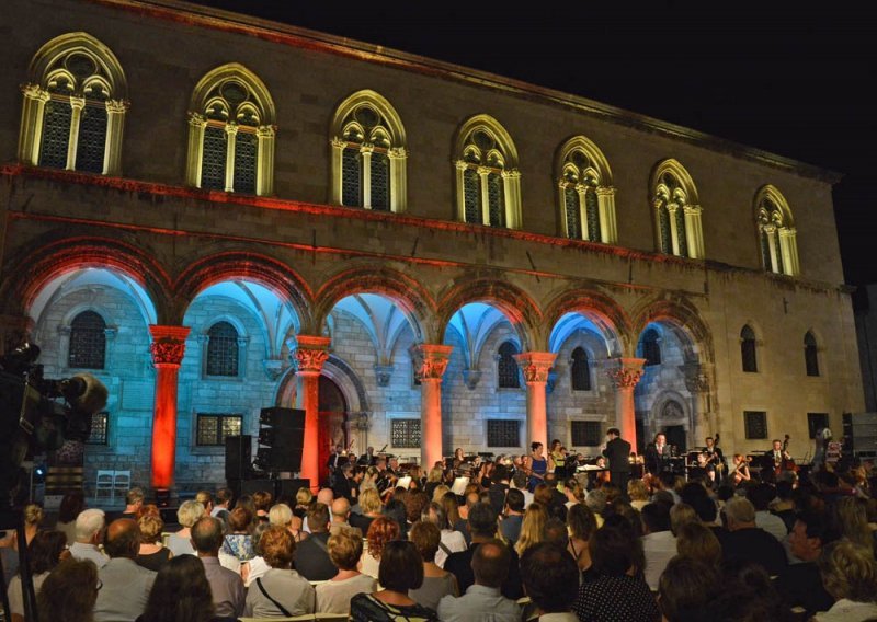 Dubrovnikom će ovih dana odzvanjati najljepše operne arije