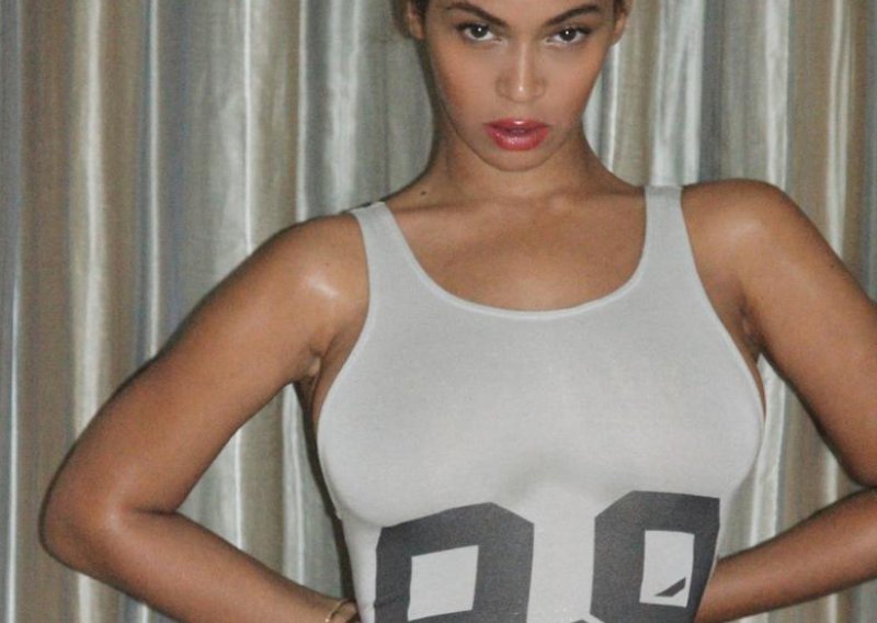 Beyoncé ima 99 problema, ali stražnjica nije među njima